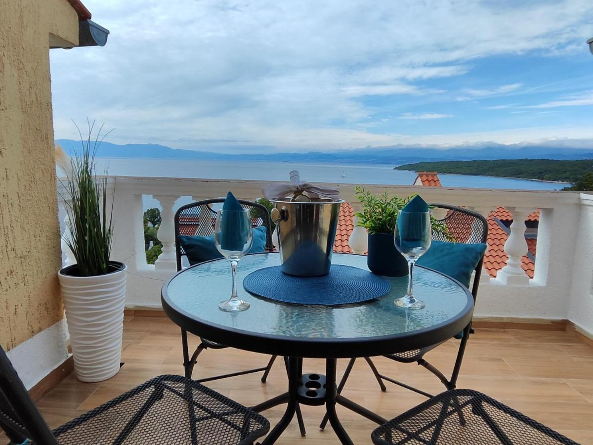 Apartments Orhidelia Нивице Екстериор снимка