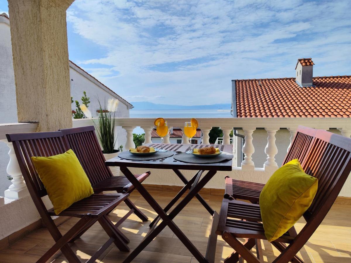 Apartments Orhidelia Нивице Екстериор снимка