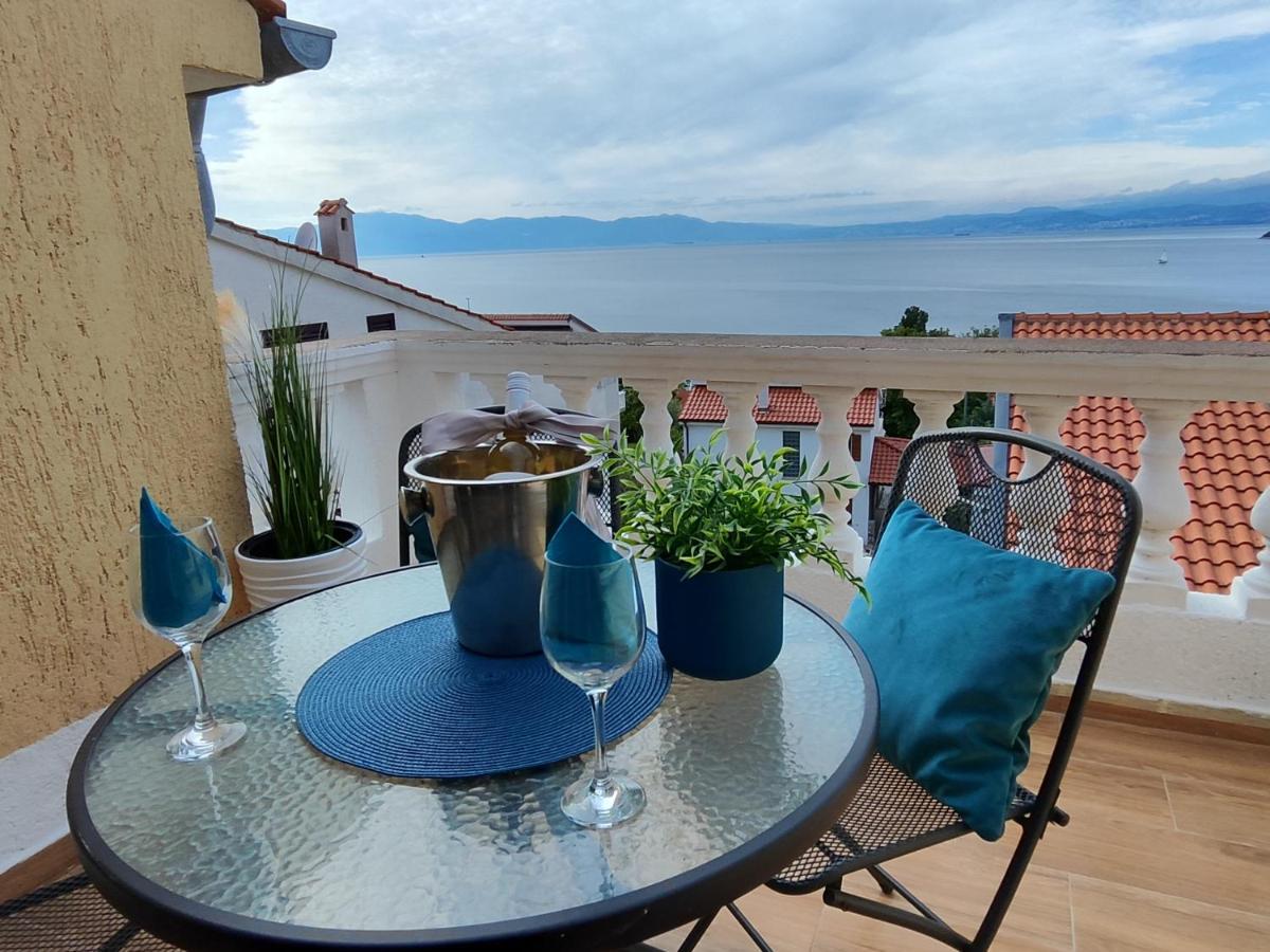 Apartments Orhidelia Нивице Екстериор снимка