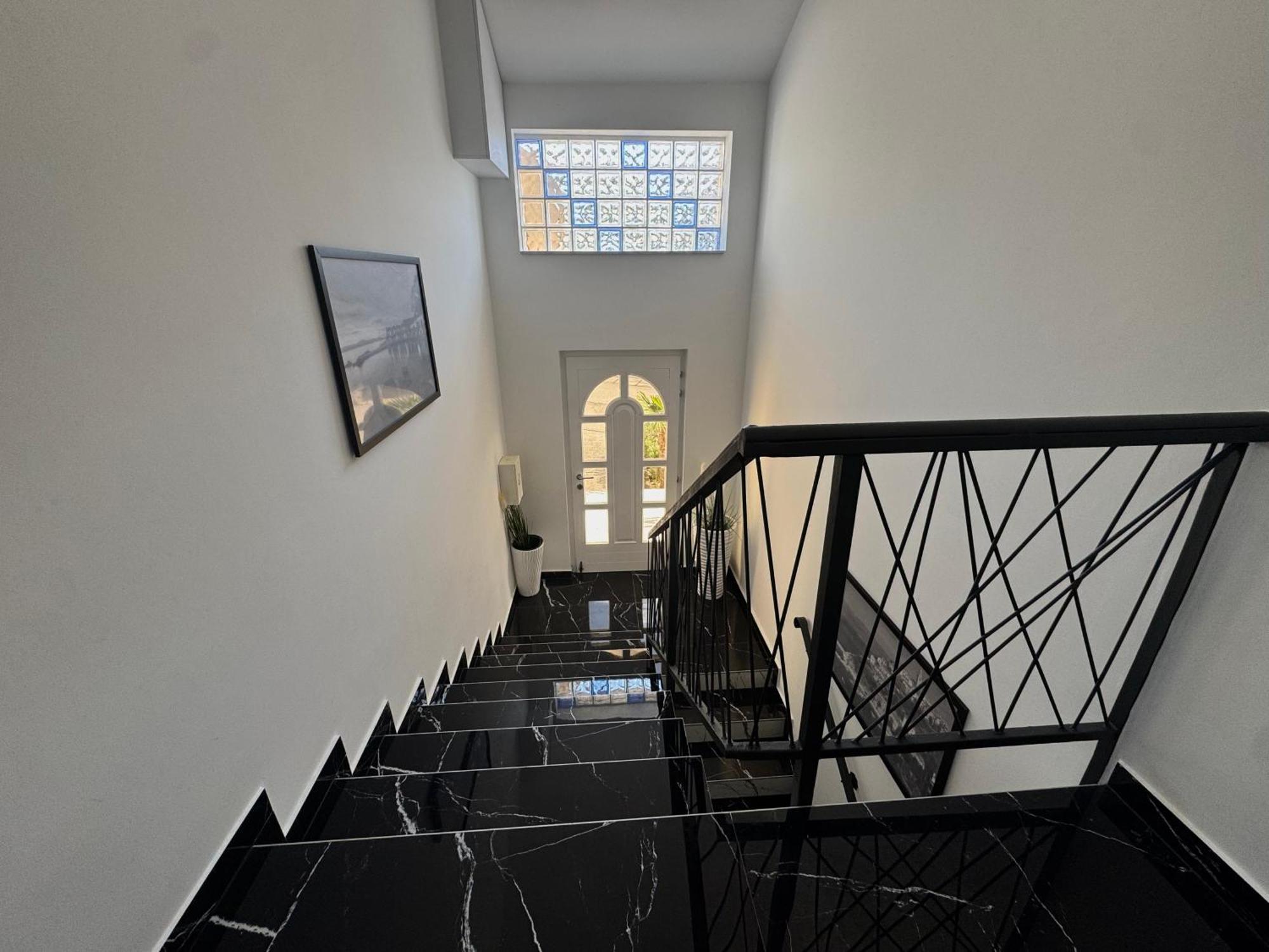 Apartments Orhidelia Нивице Екстериор снимка